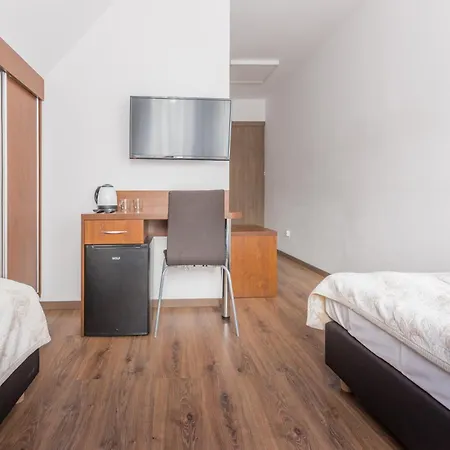 Osrodek Sportu - * Гижицко