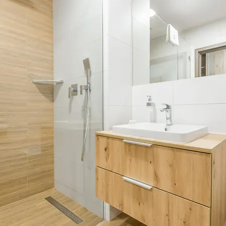 Osrodek Sportu - Гижицко